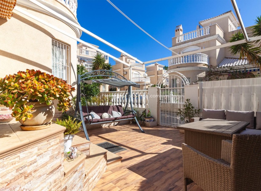 Reventa - Villa - Orihuela Costa - Los Almendros-La Florida