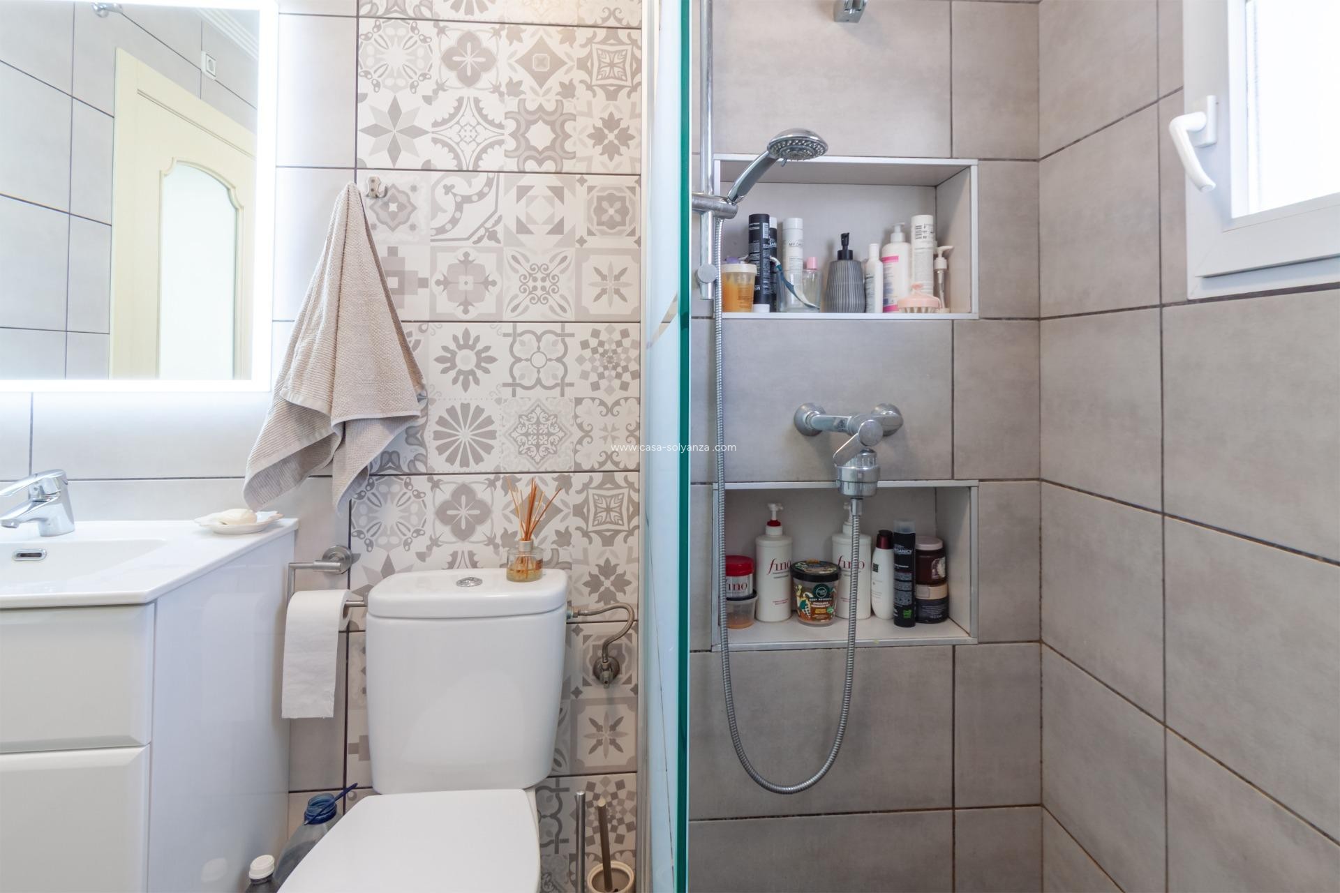 Reventa - Villa - Orihuela Costa - Los Almendros-La Florida