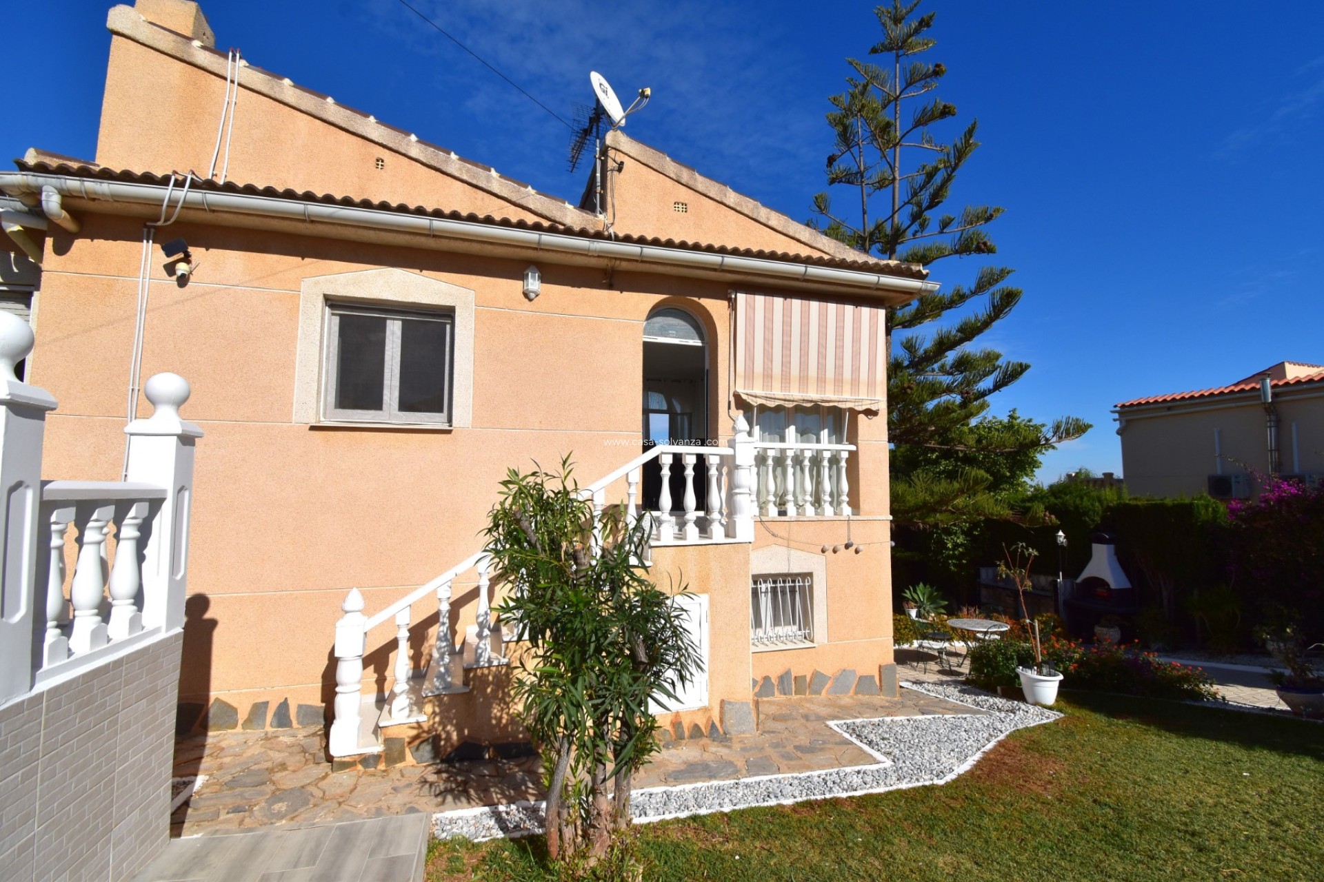 Reventa - Villa - Orihuela Costa - Los Balcones