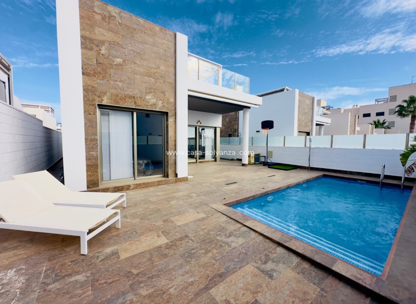 Reventa - Villa - Orihuela Costa - Los Dolses
