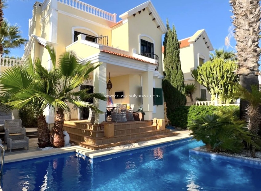 Reventa - Villa - Orihuela Costa - Los Doses