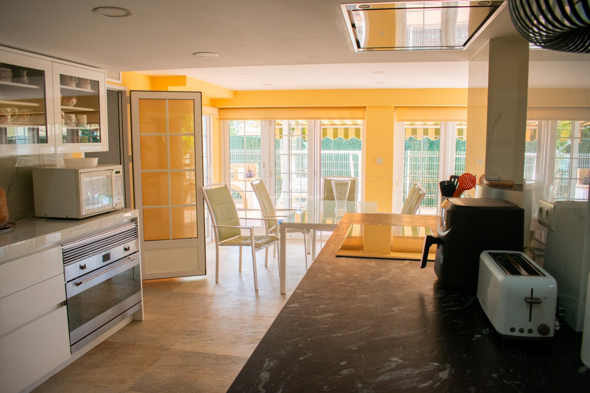 Reventa - Villa - Orihuela Costa - MUY CERCA DE LA PLAYA