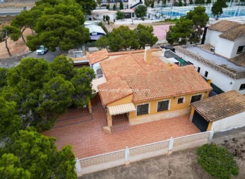 Reventa - Villa - Orihuela Costa - Punta Prima