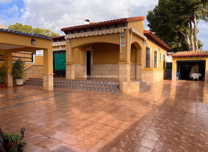 Reventa - Villa - Orihuela Costa - Punta Prima