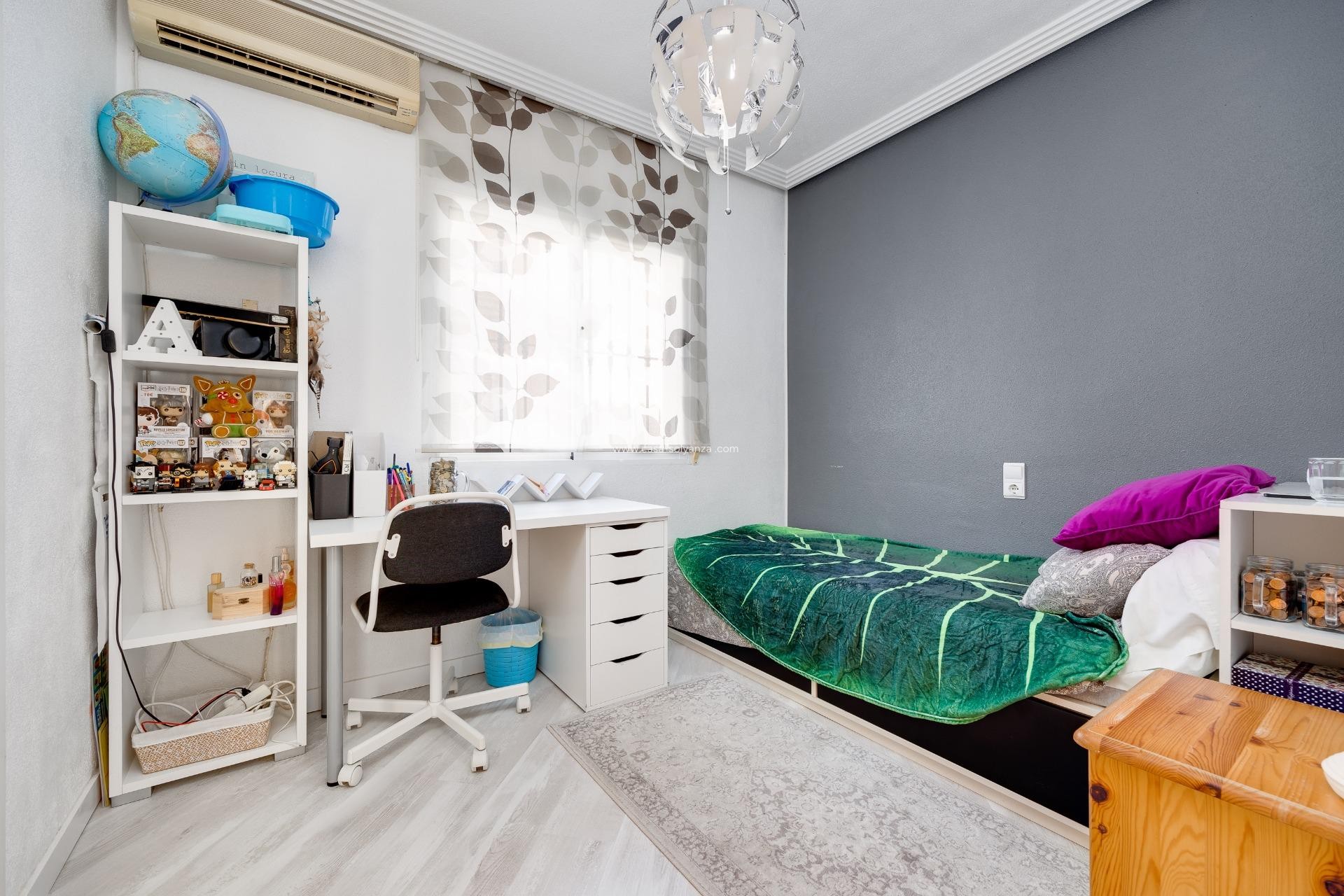 Reventa - Villa - Orihuela Costa - Urbanización Perla del Mar