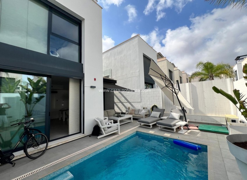 Reventa - Villa - Orihuela Costa - Villamartín