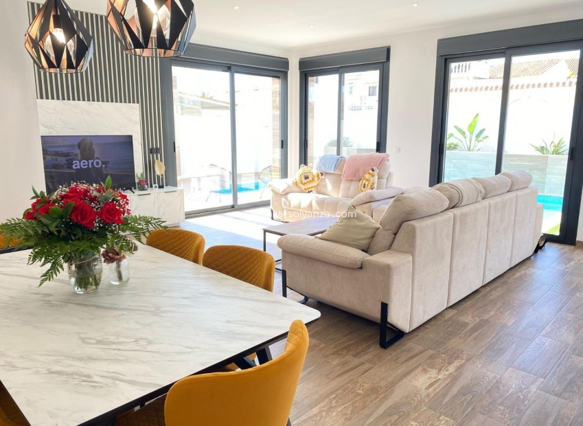 Reventa - Villa - Orihuela Costa - Villamartín