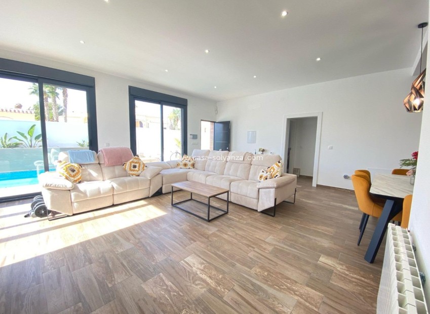 Reventa - Villa - Orihuela Costa - Villamartín