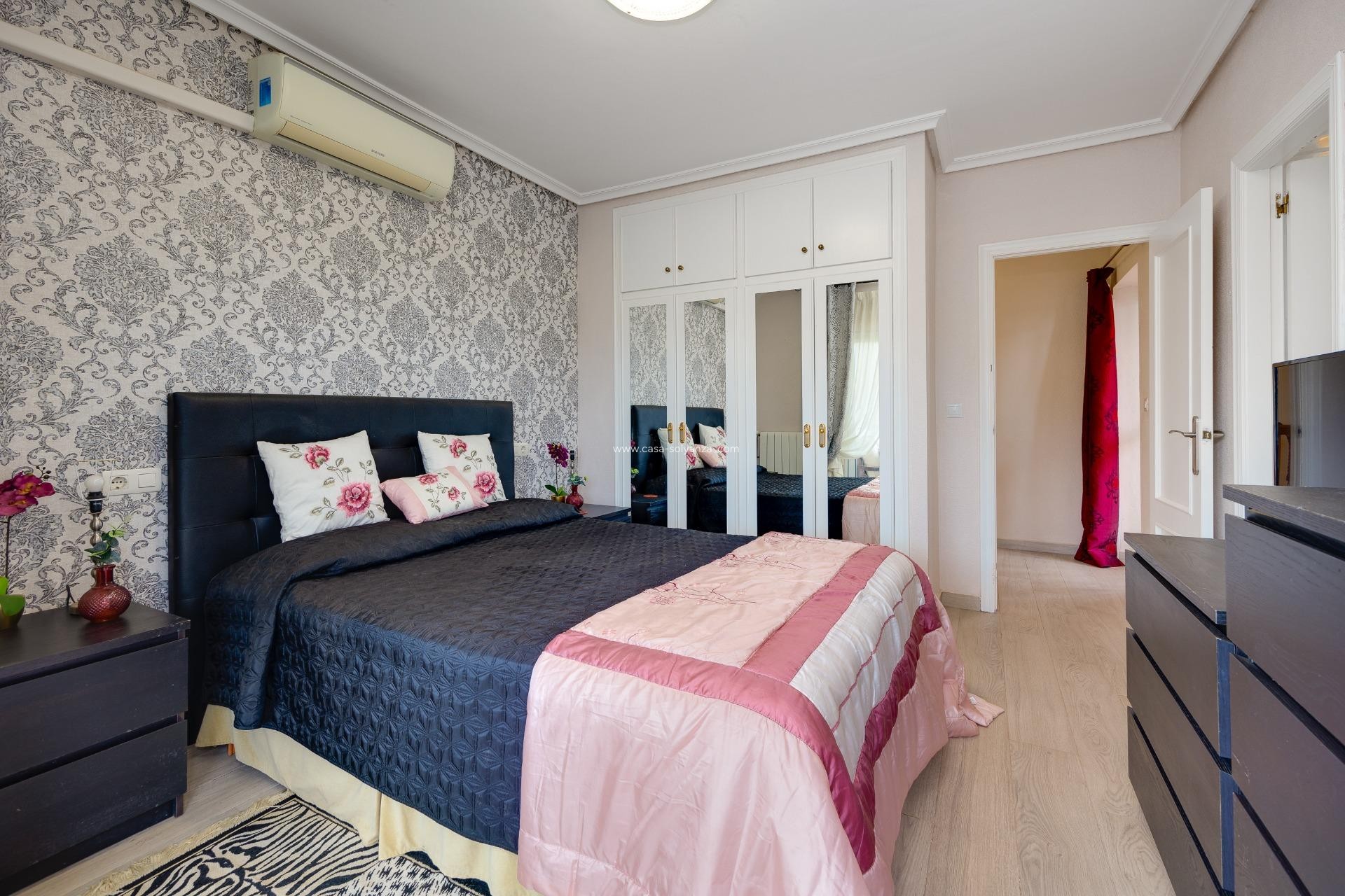 Reventa - Villa - Orihuela Costa - Villamartín