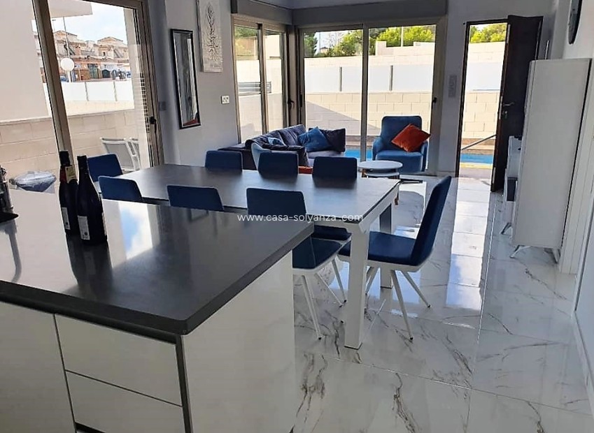 Reventa - Villa - Orihuela Costa - Villamartín