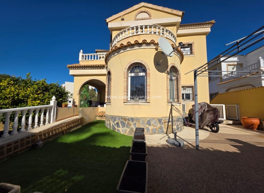 Reventa - Villa - Orihuela Costa - Villamartín