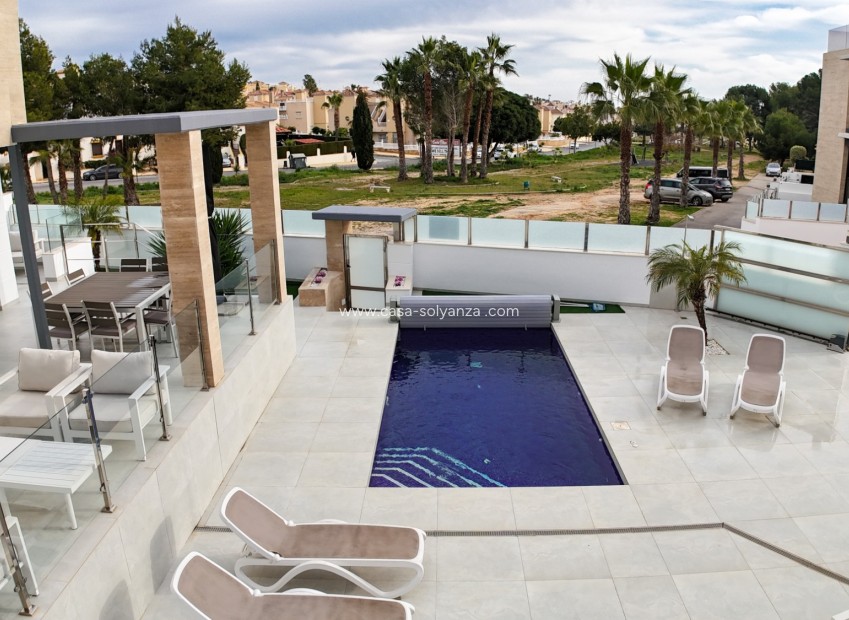 Reventa - Villa - Orihuela Costa - Villamartín