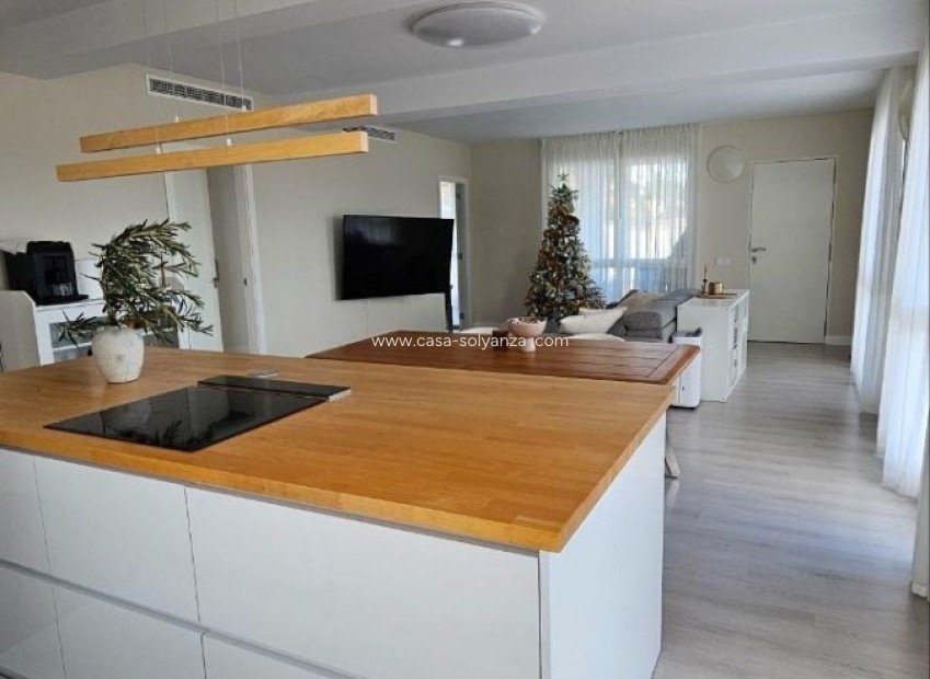 Reventa - Villa - Orihuela - Inland