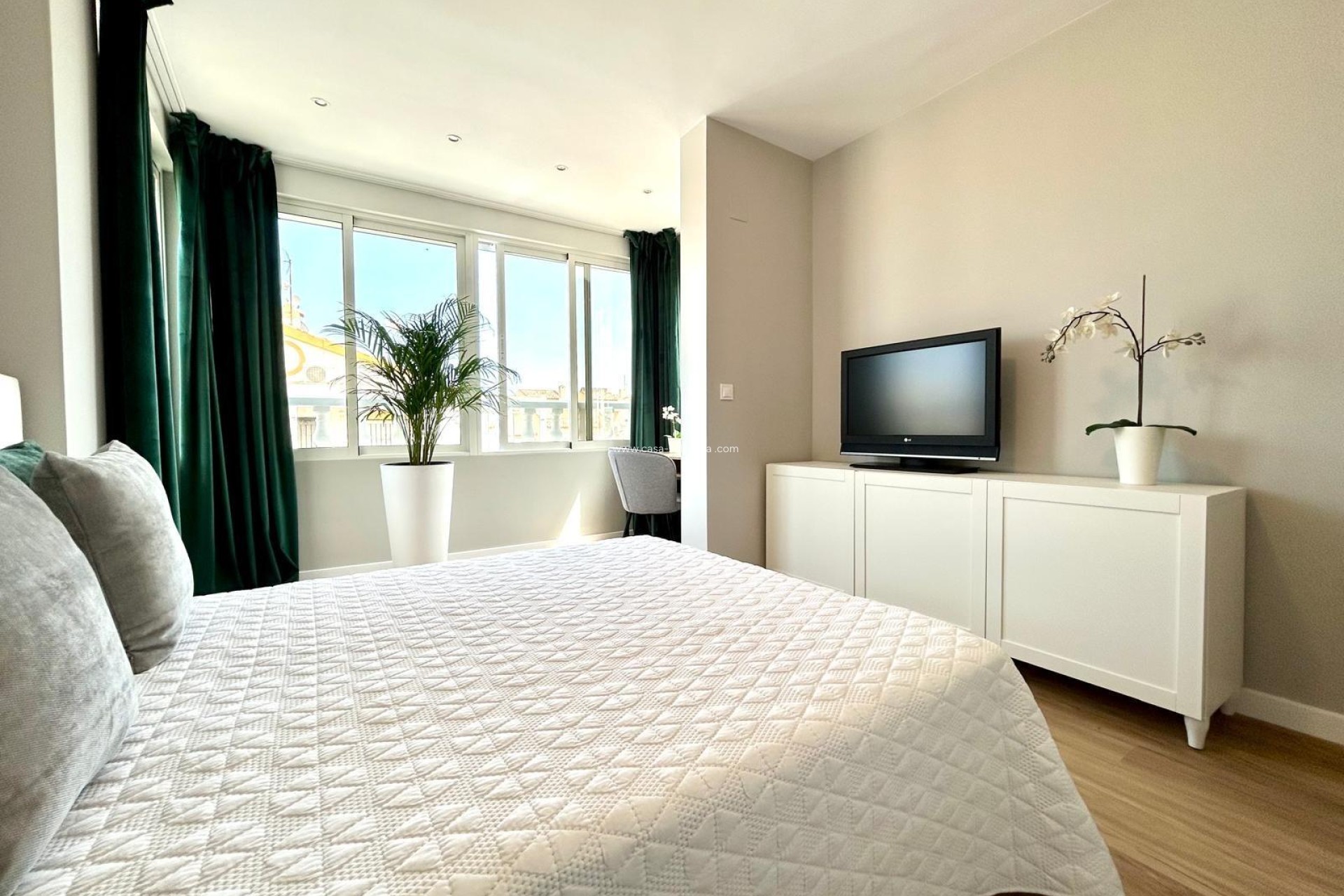 Reventa - Villa - Orihuela - Inland