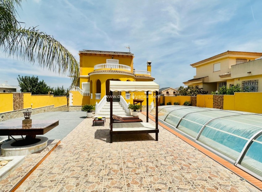 Reventa - Villa - Orihuela - Urb. Montepinar