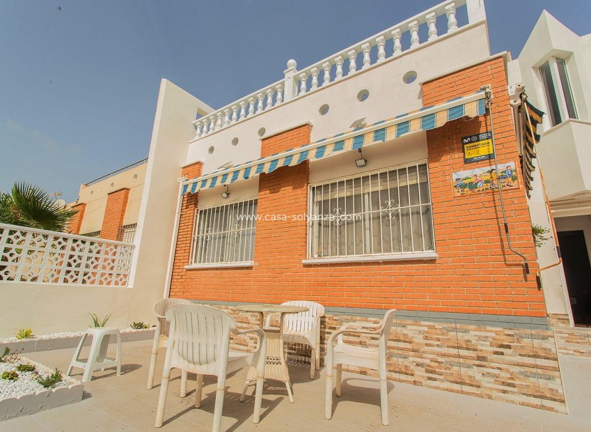 Reventa - Villa - Orihuela - Urbanización Perla del Mar