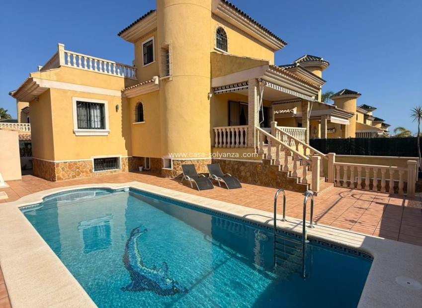Reventa - Villa - Orihuela - Villamartin