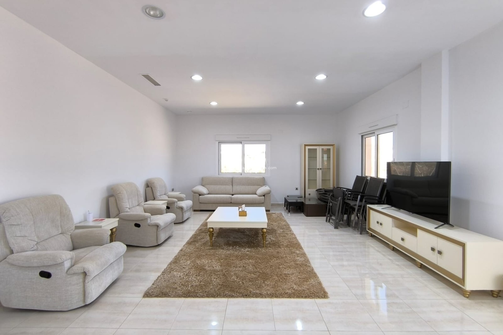 Reventa - Villa - Pinoso - Inland