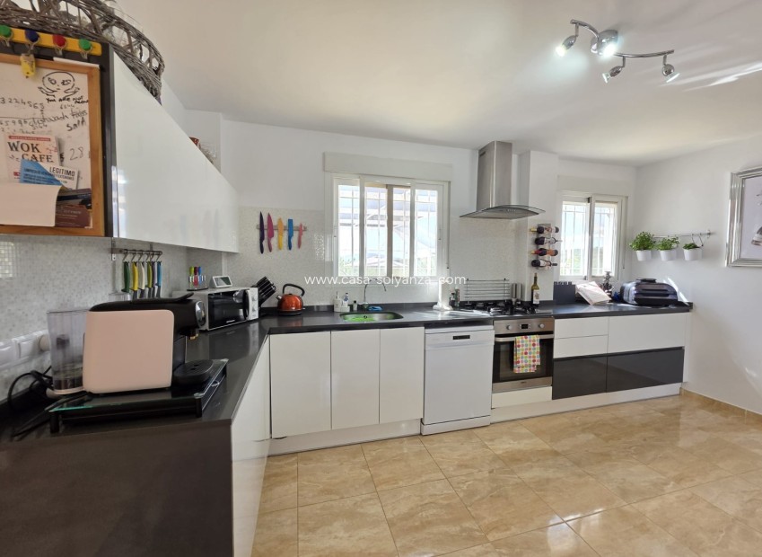 Reventa - Villa - Pinoso - Inland