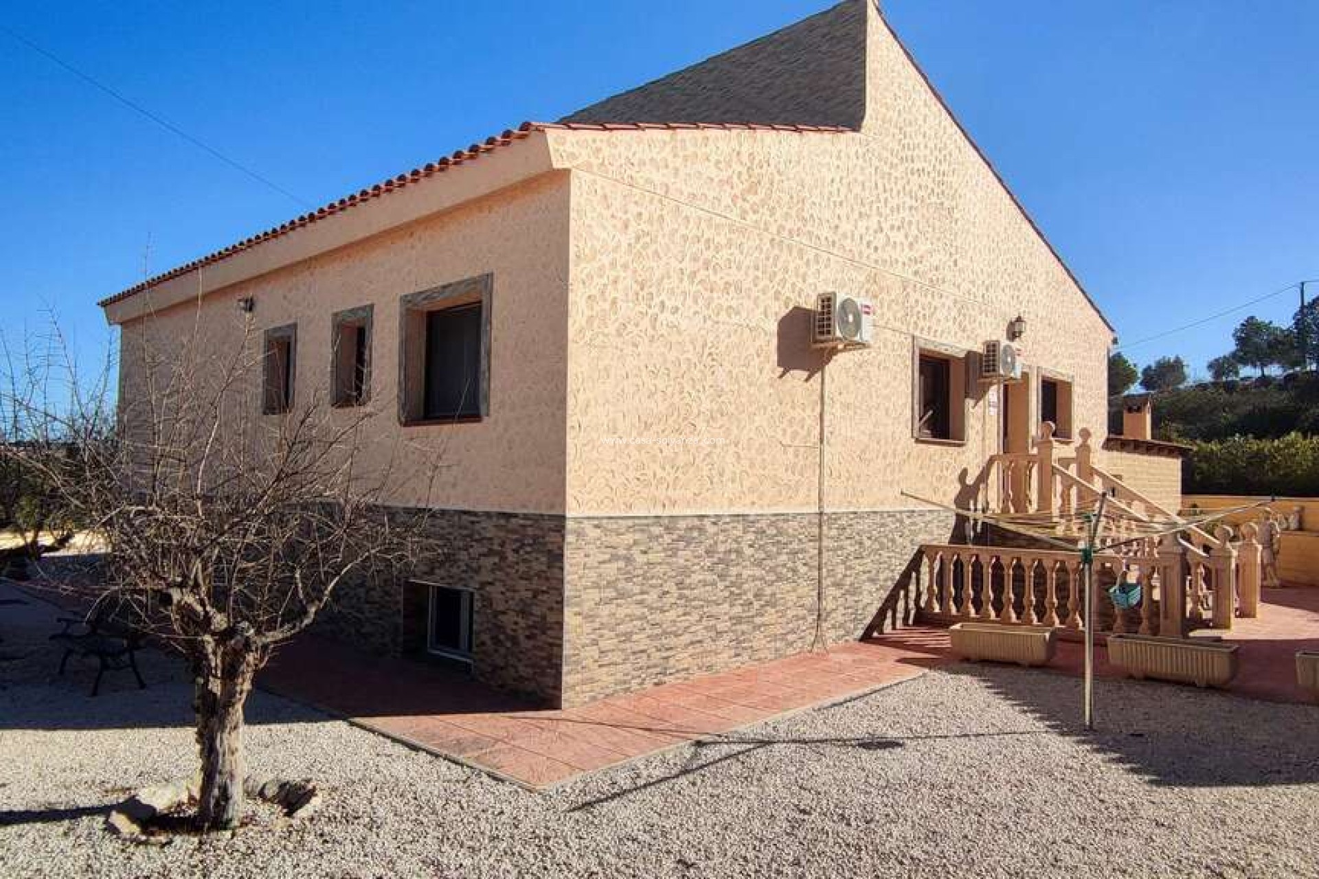 Reventa - Villa - Pinoso