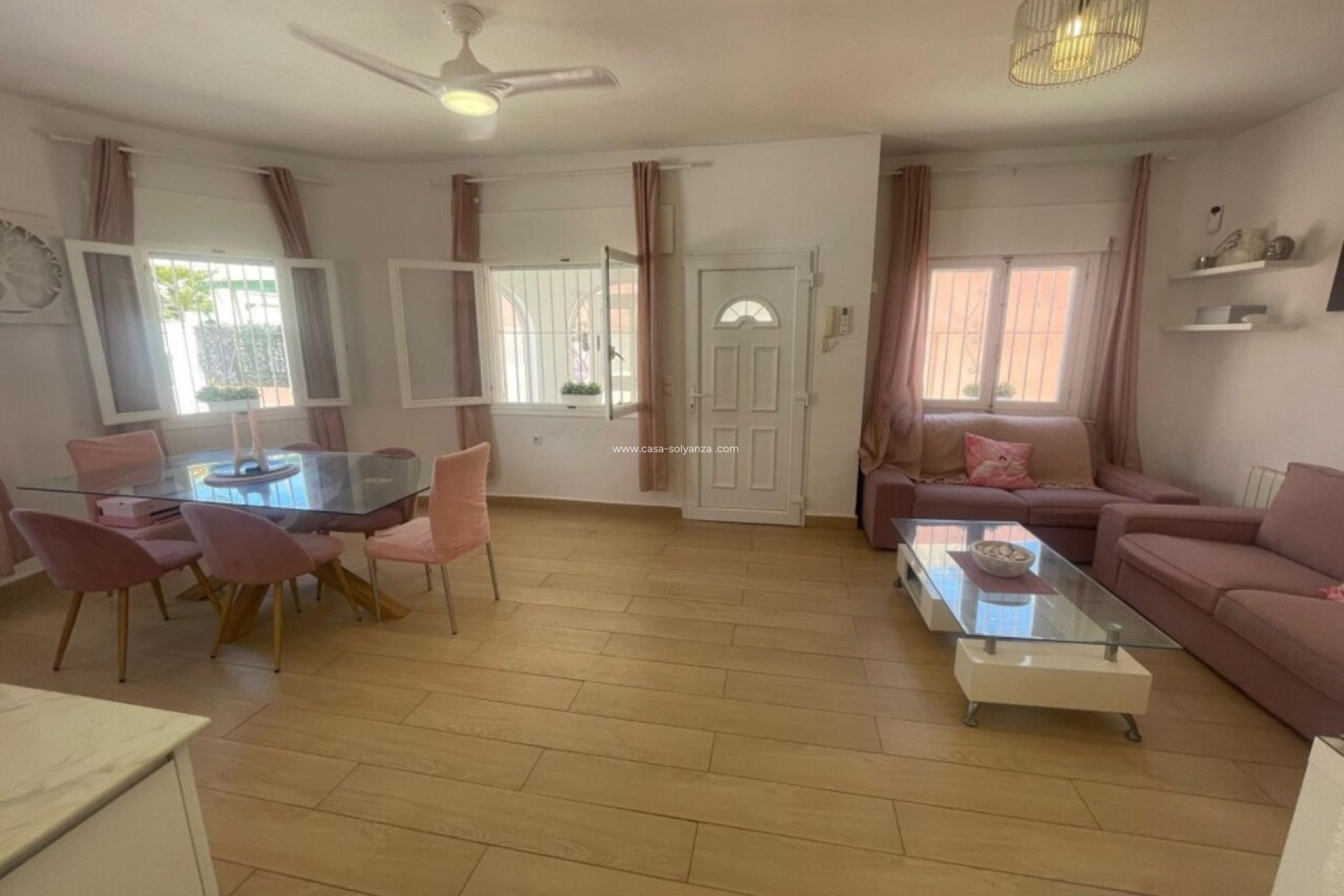 Reventa - Villa - Playa Flamenca - Costa Blanca