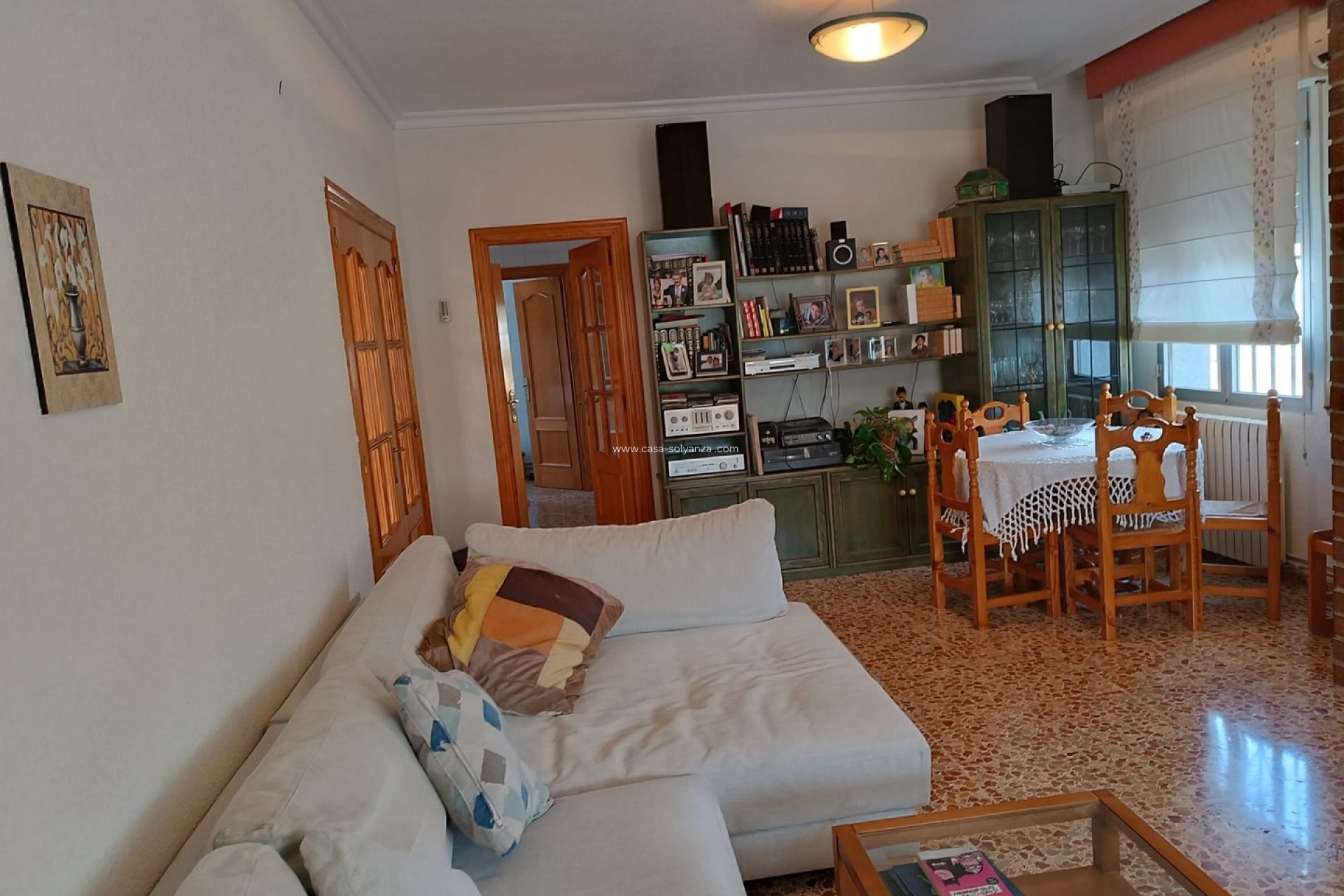 Reventa - Villa - Revuelta de Yecla - Inland