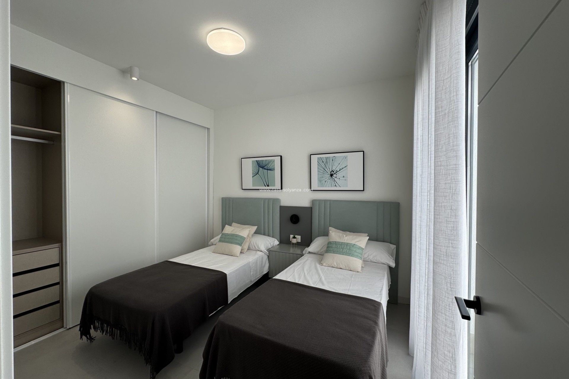 Reventa - Villa - Roldan - 0