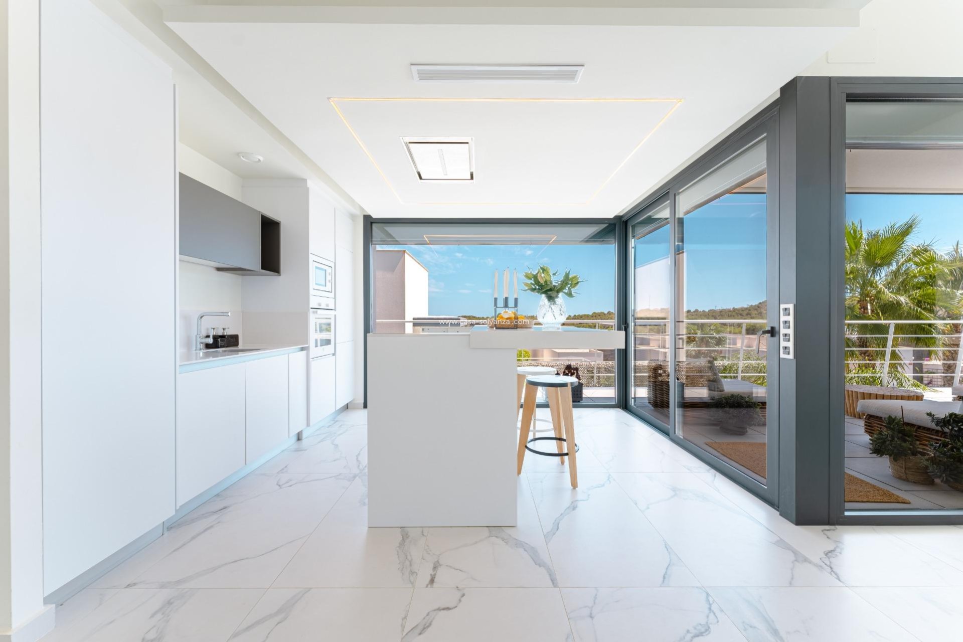 Reventa - Villa - San Miguel de Salinas - Bellavista