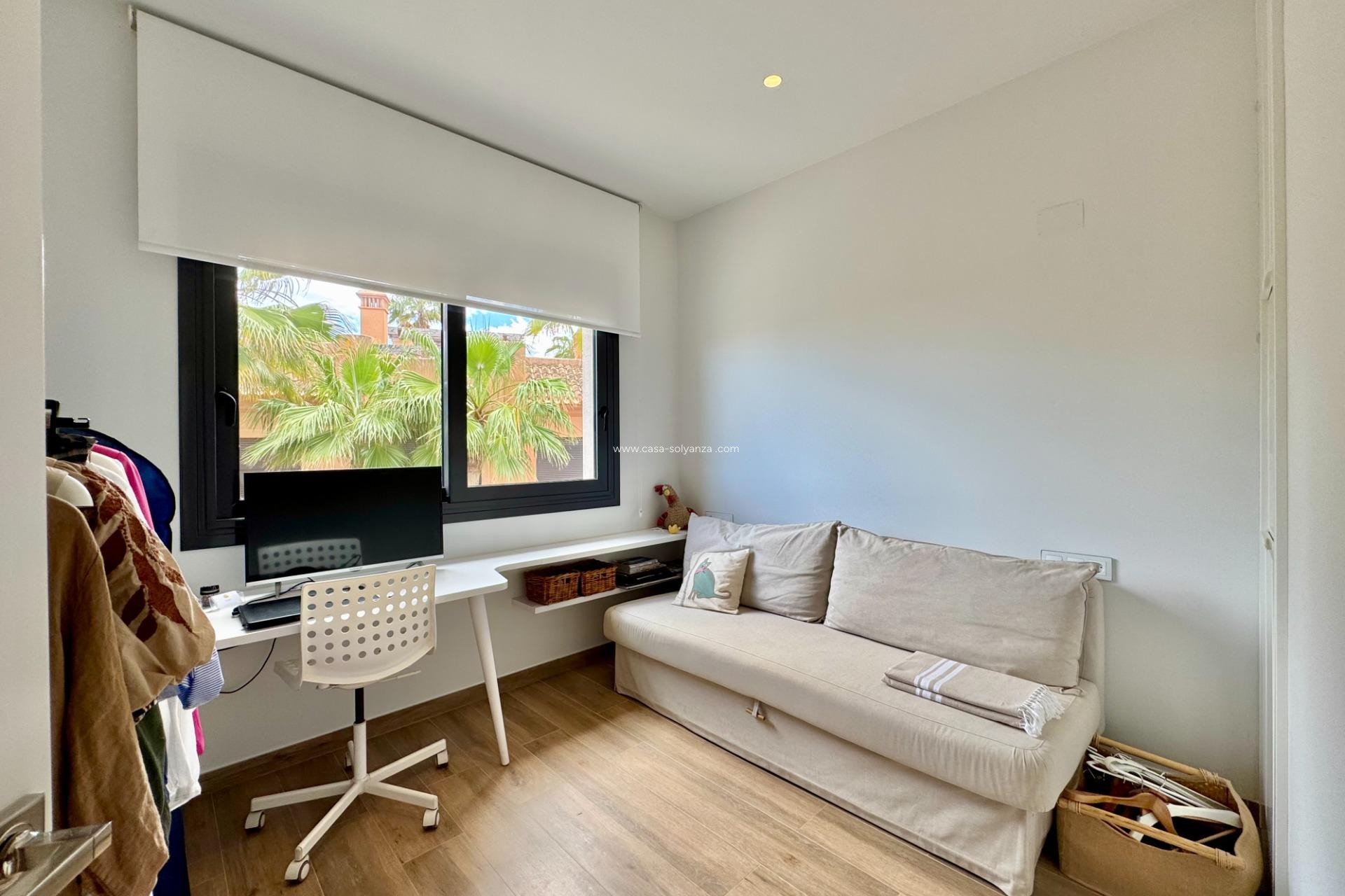 Reventa - Villa - San Miguel de Salinas - Bellavista