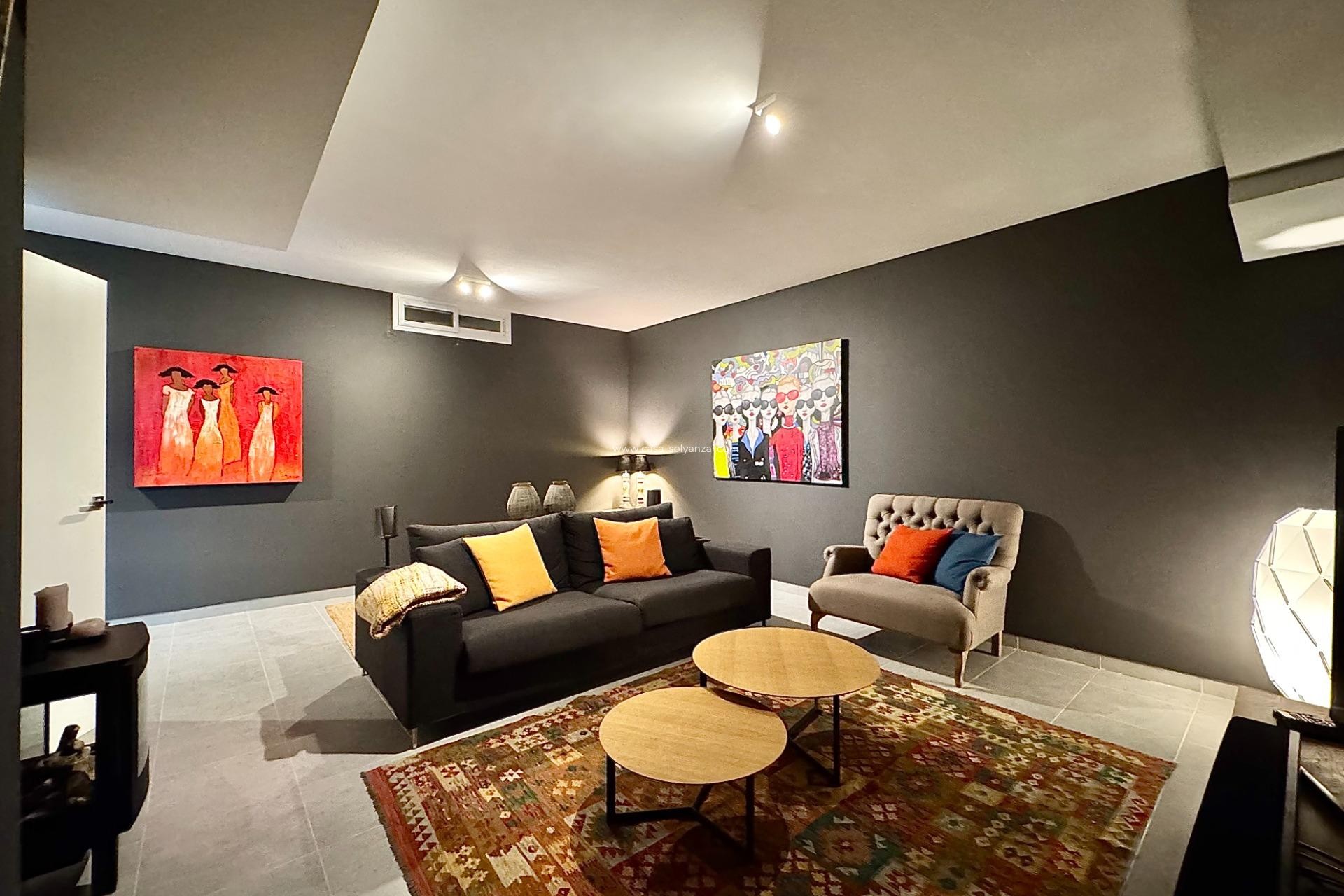 Reventa - Villa - San Miguel de Salinas - Bellavista