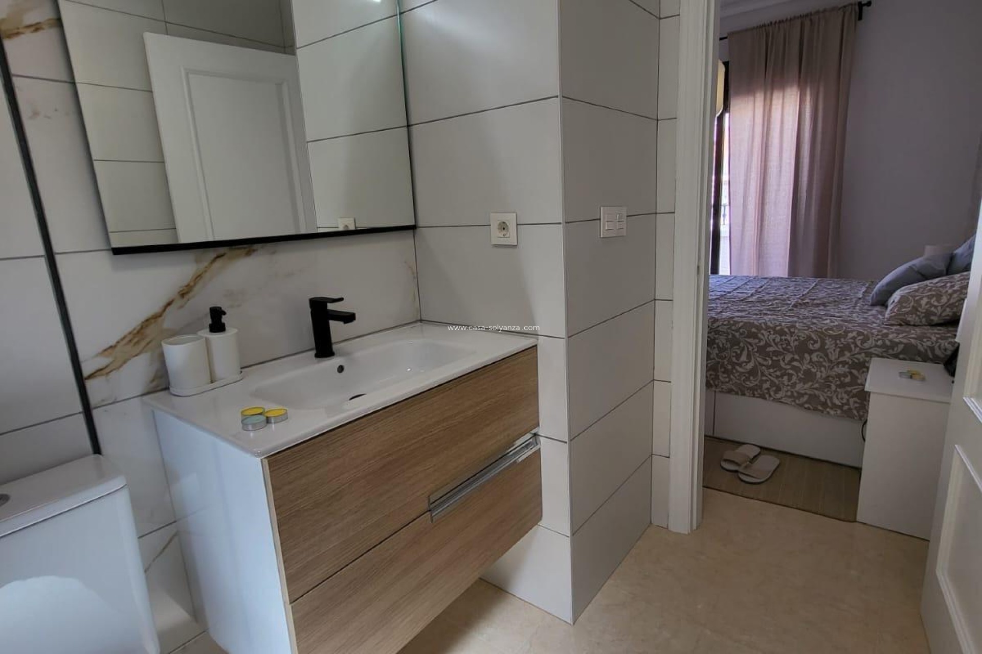 Reventa - Villa - San Miguel de Salinas - Cerro del Sol