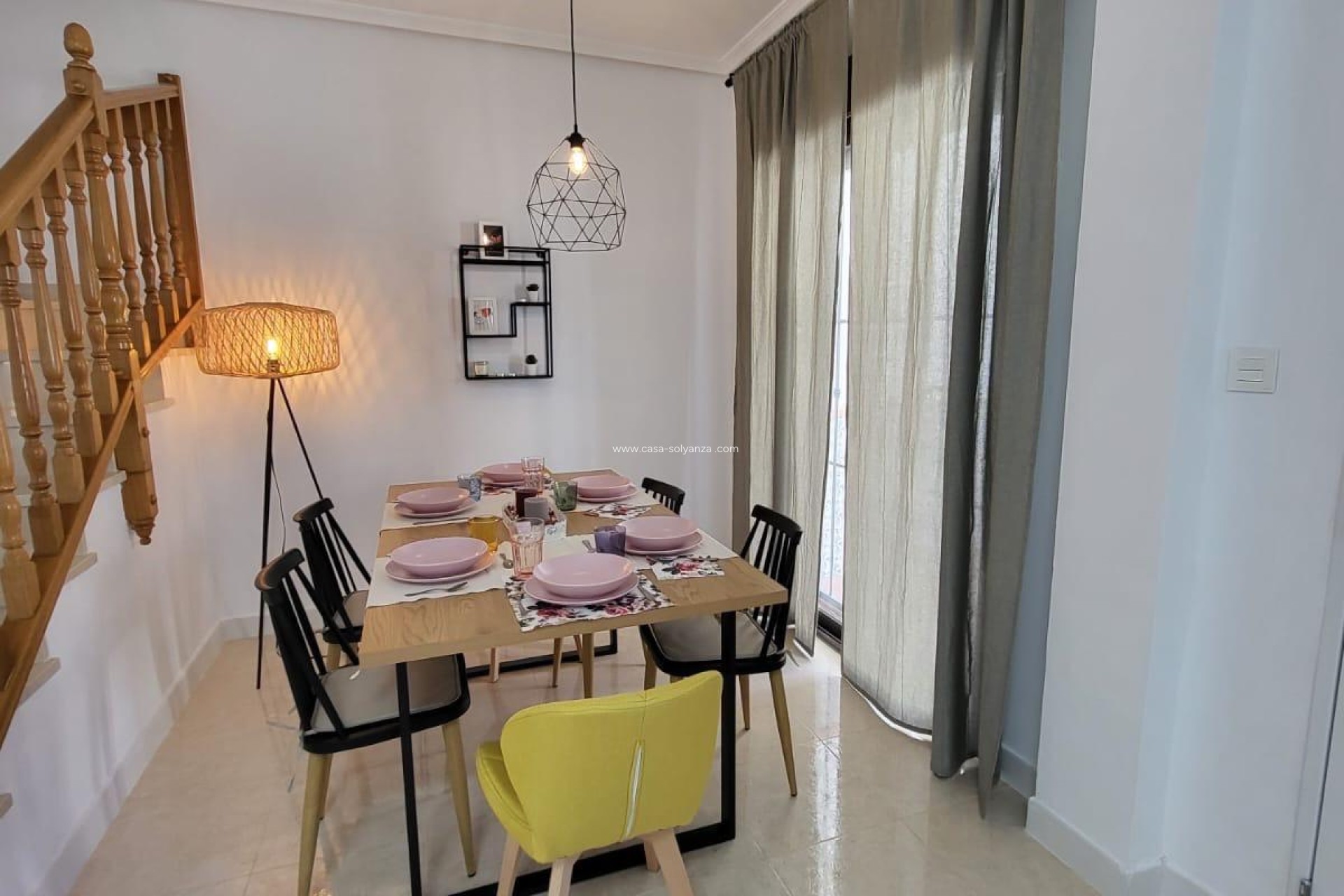 Reventa - Villa - San Miguel de Salinas - Cerro del Sol