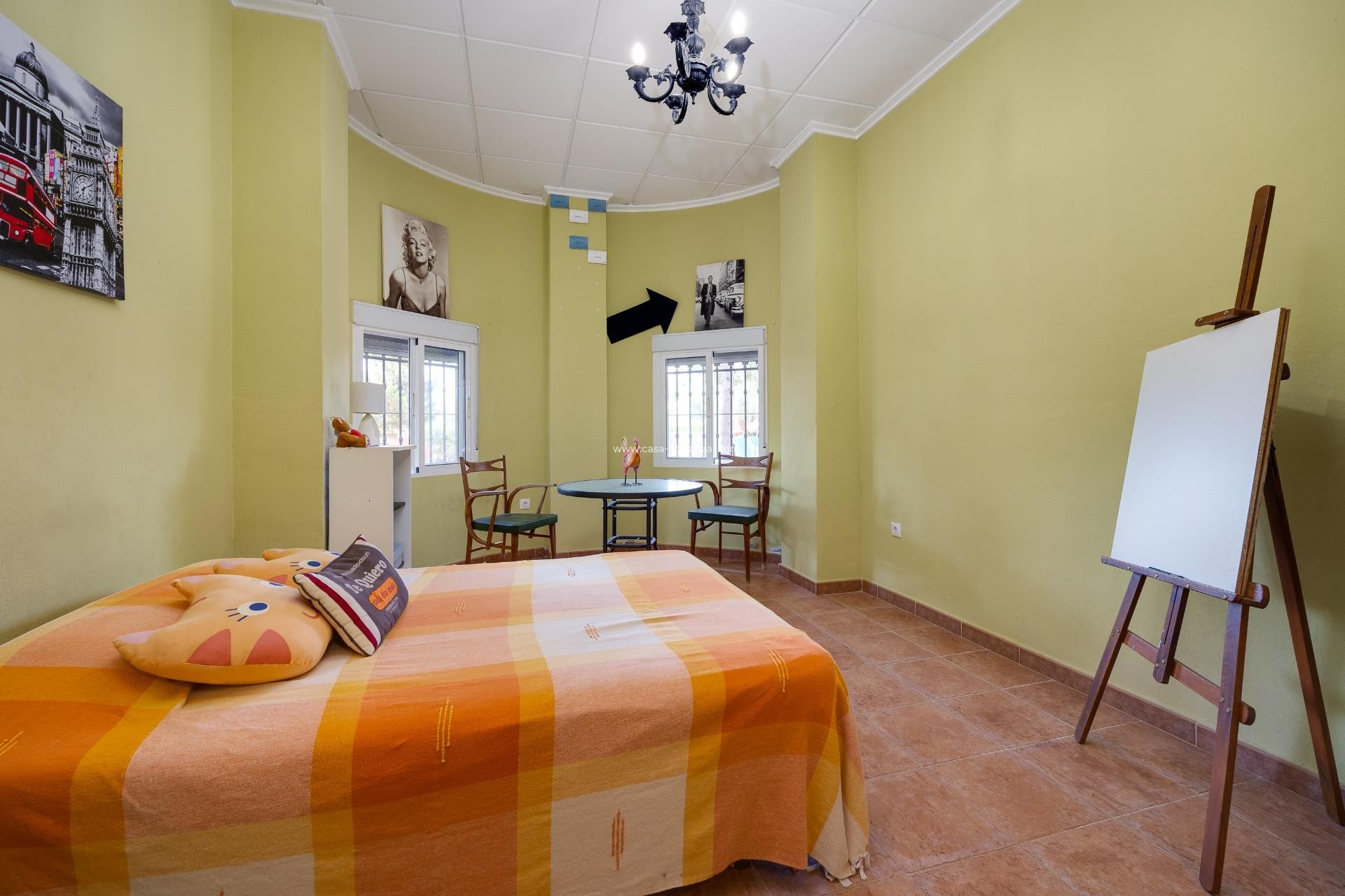 Reventa - Villa - San Miguel de Salinas - Ciudad de las comunicaciones