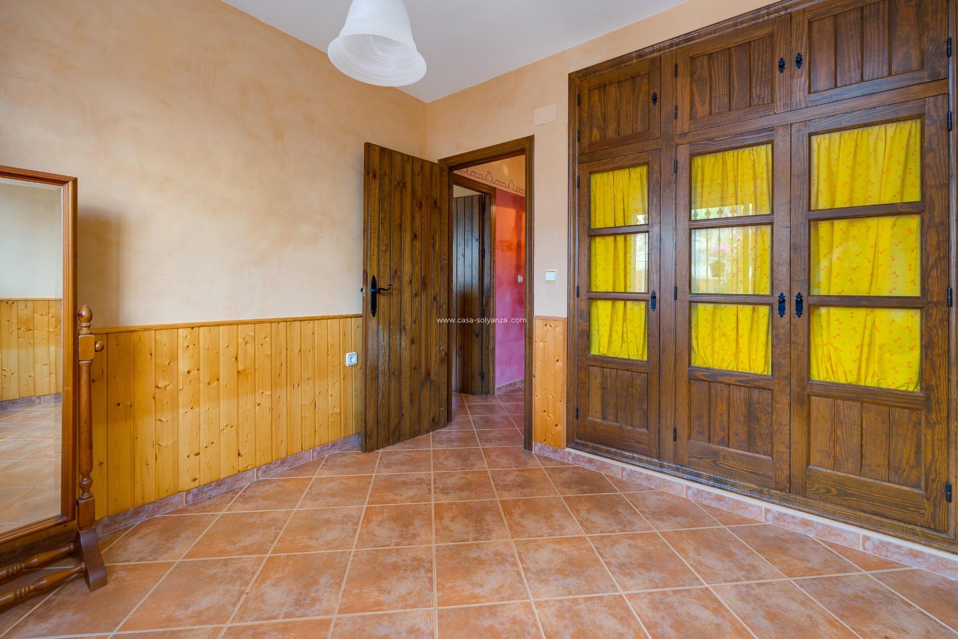 Reventa - Villa - San Miguel de Salinas - Ciudad de las comunicaciones