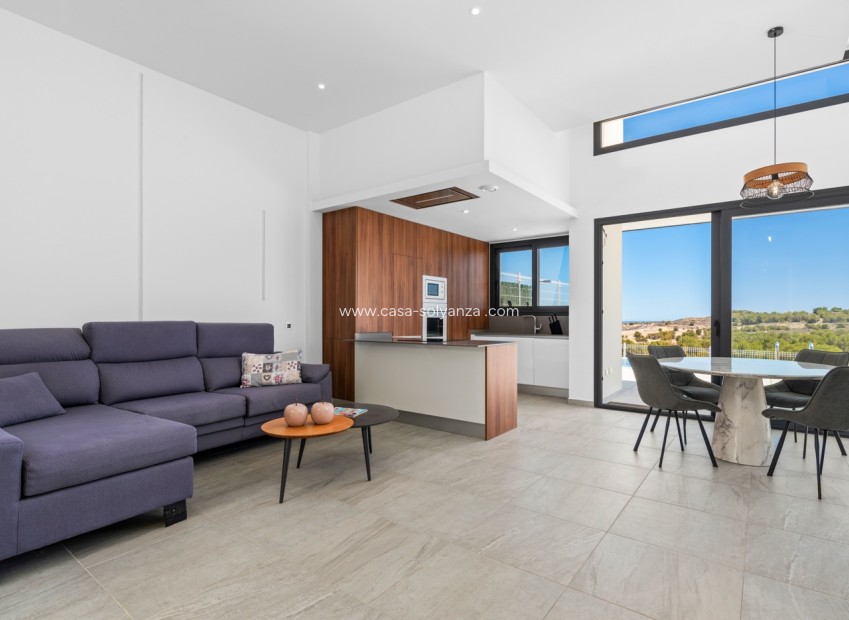 Reventa - Villa - San Miguel de Salinas - Inland