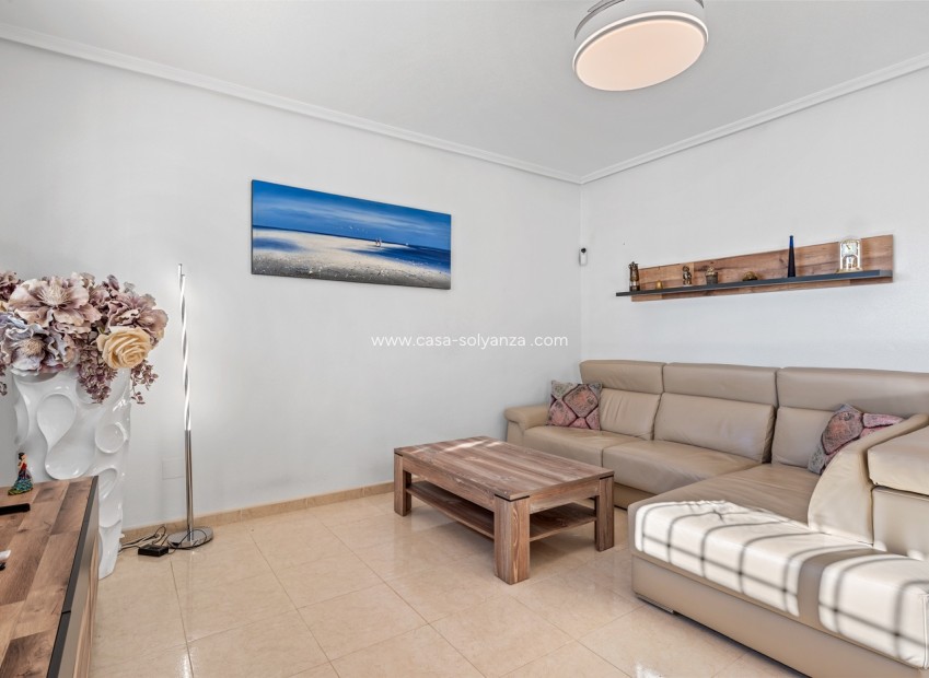 Reventa - Villa - San Miguel de Salinas - Inland