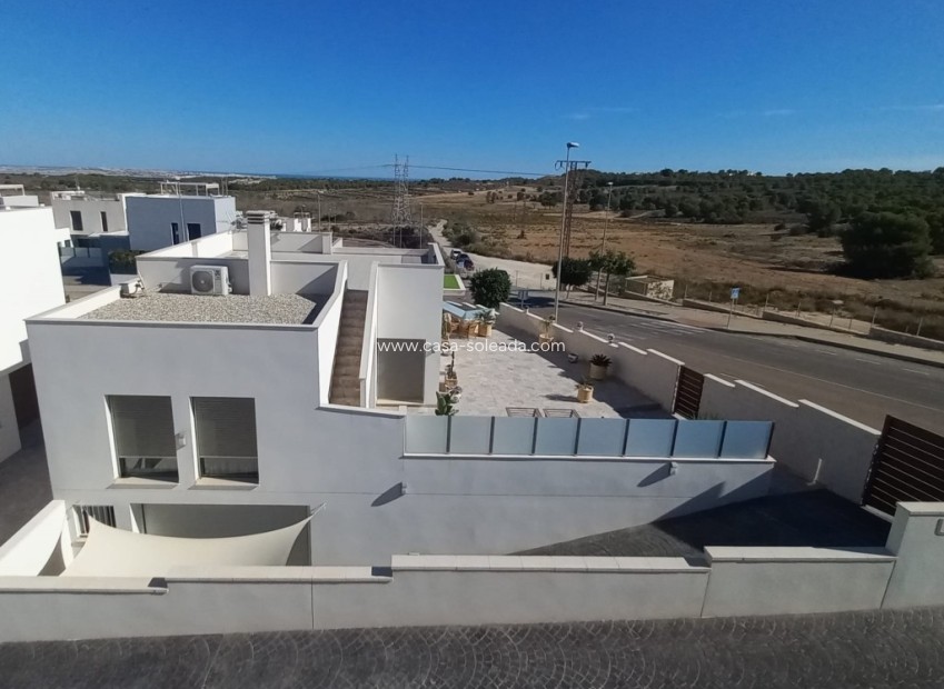 Reventa - Villa - San Miguel de Salinas - Inland