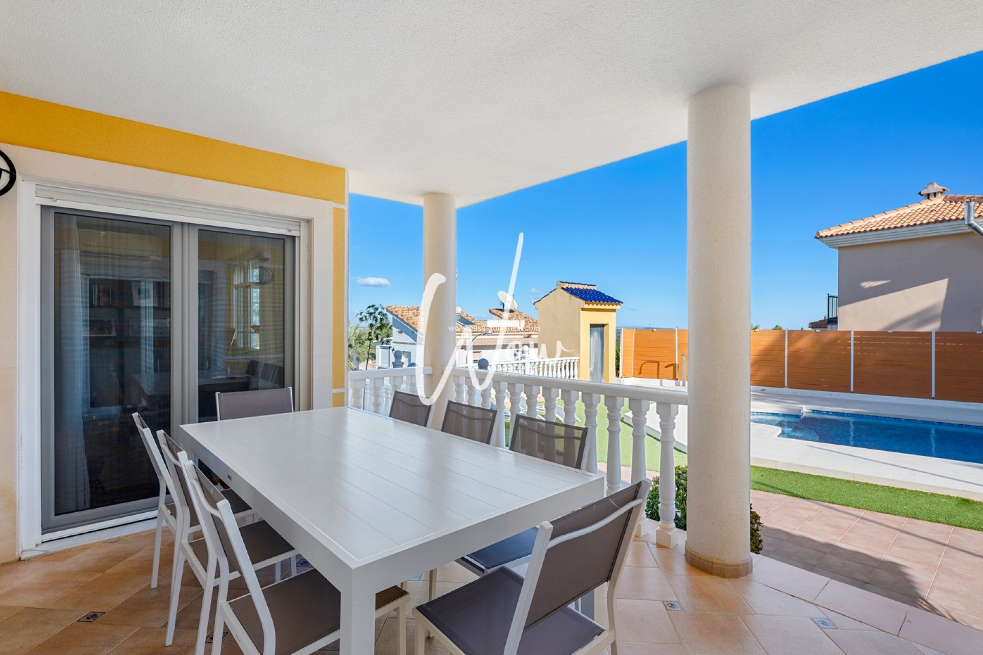 Reventa - Villa - San Miguel de Salinas - Inland