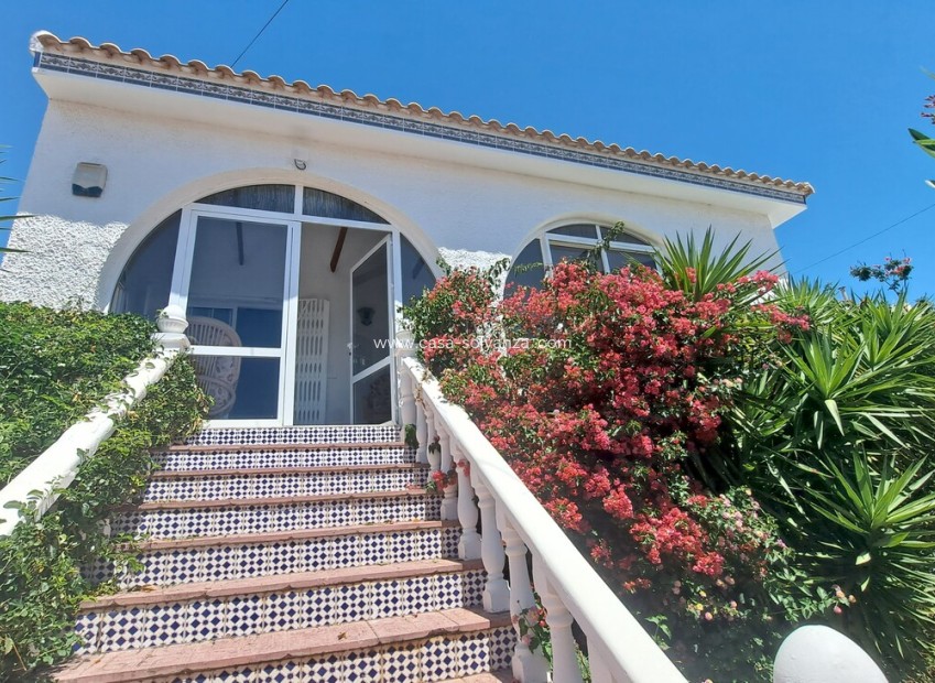 Reventa - Villa - San Miguel de Salinas - Inland