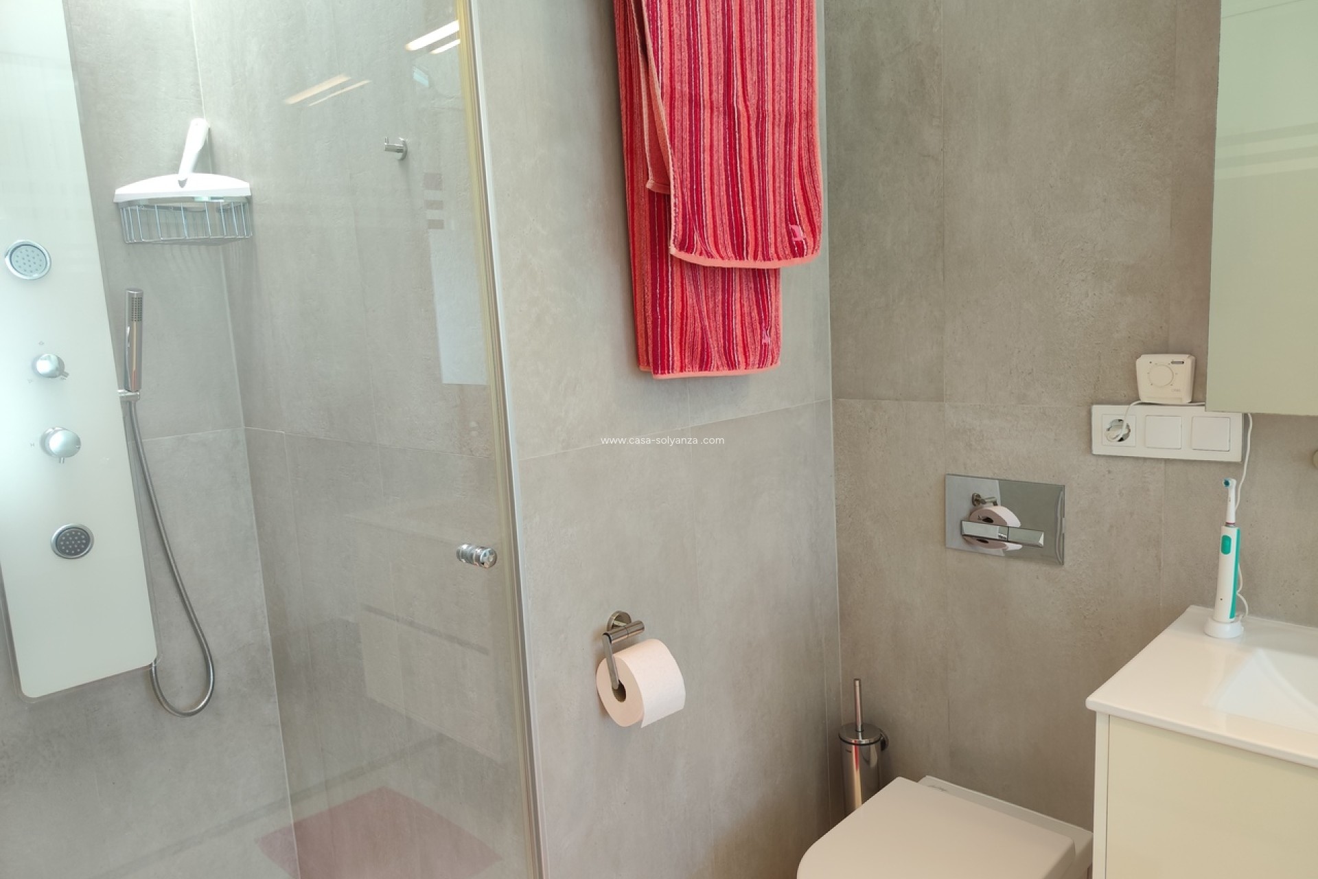 Reventa - Villa - San Miguel de Salinas - Inland