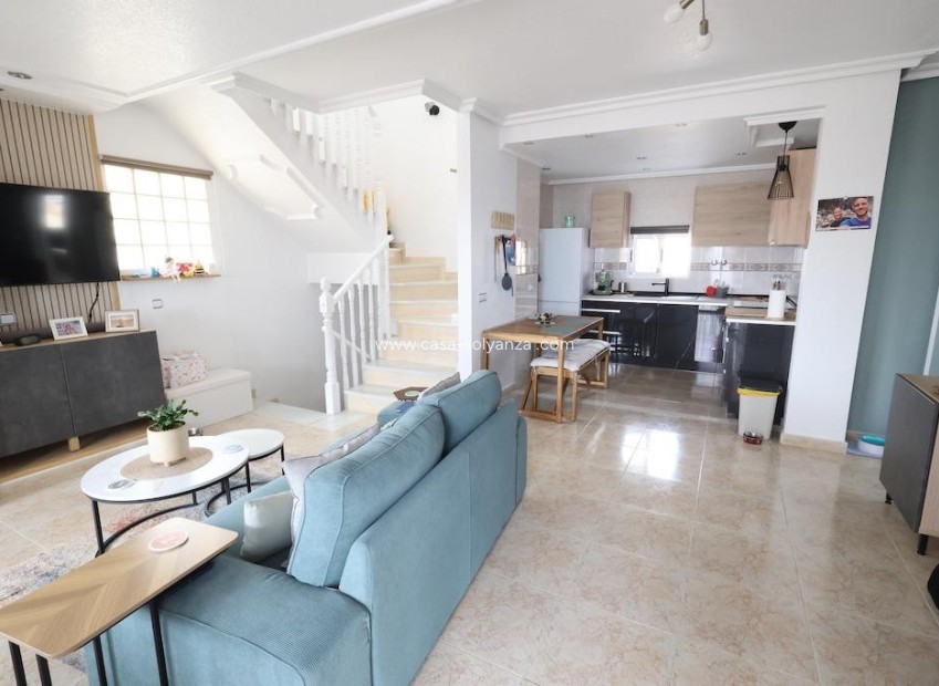 Reventa - Villa - San Miguel de Salinas - Inland