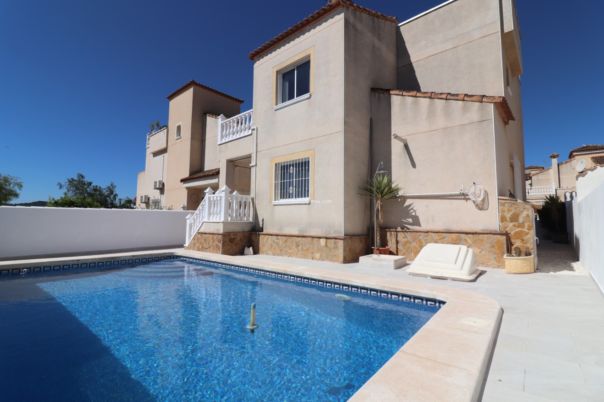 Reventa - Villa - San Miguel de Salinas - Lake View Mansions