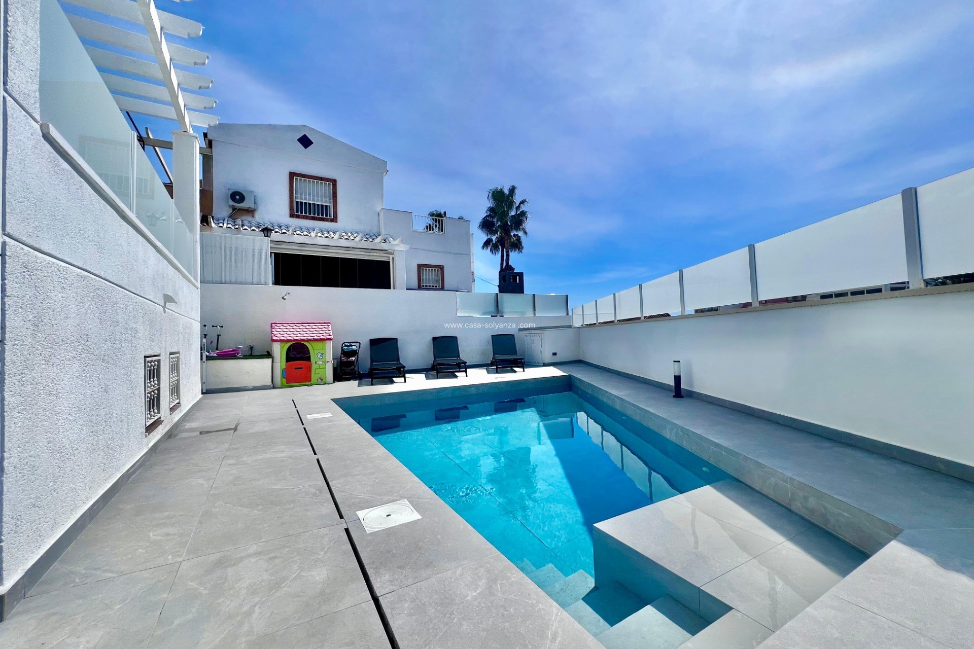 Reventa - Villa - San Miguel de Salinas - Las Filipinas