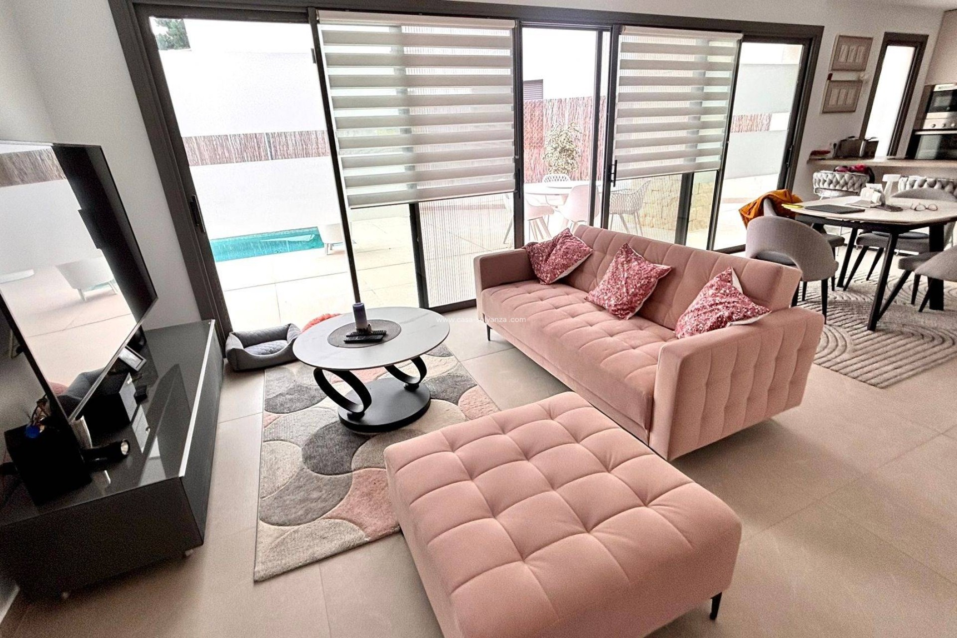 Reventa - Villa - San Miguel de Salinas - Urbanizacion Blue Lagoon