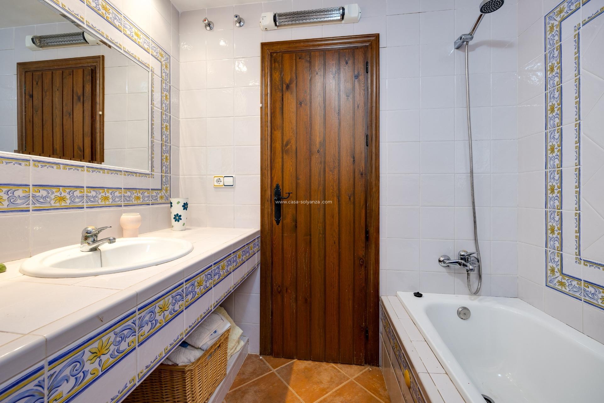 Reventa - Villa - San Miguel de Salinas