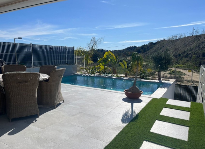 Reventa - Villa - San Miguel de Salinas