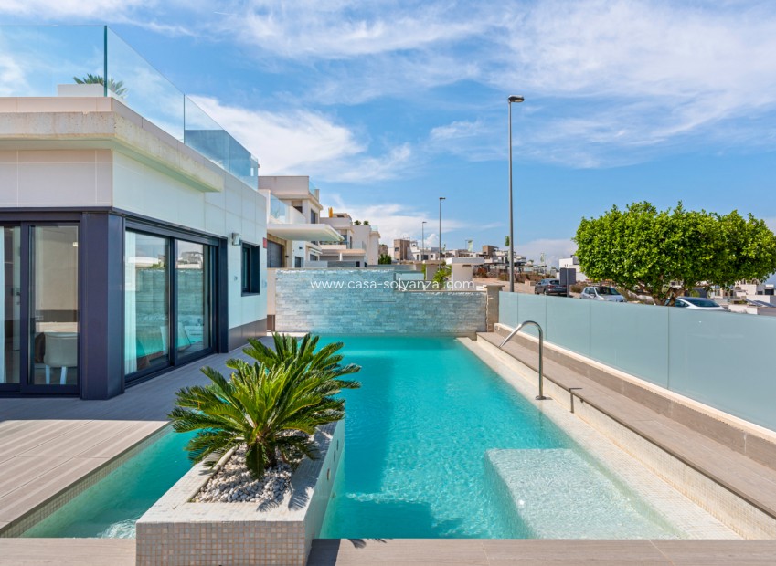 Reventa - Villa - San Miguel - San Miguel Salinas