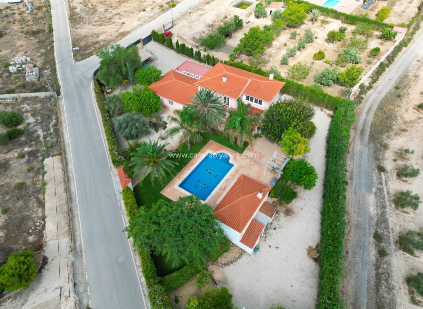 Reventa - Villa - San Vicente del Raspeig - Inland