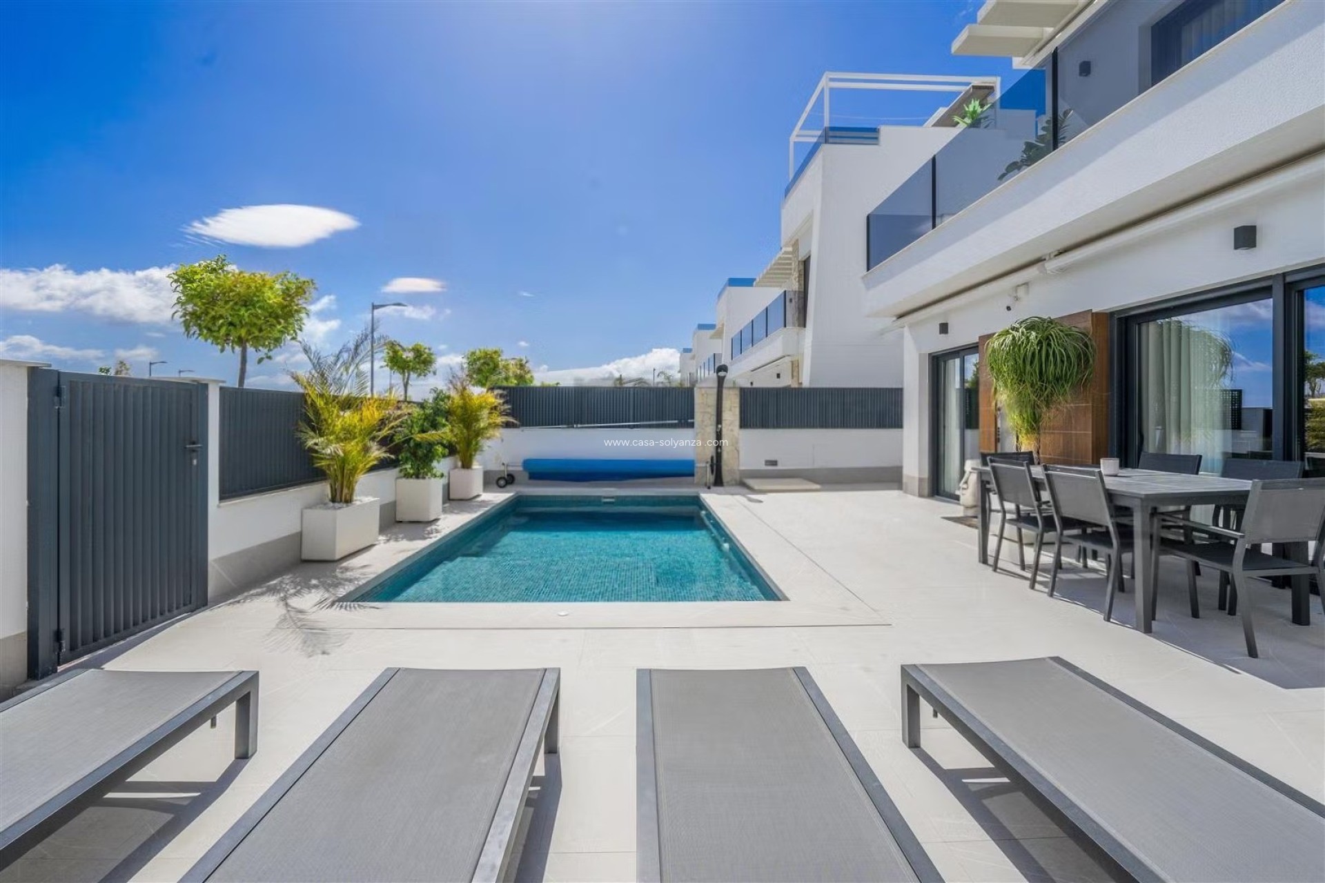 Reventa - Villa - Santa Rosalia Resort - Inland