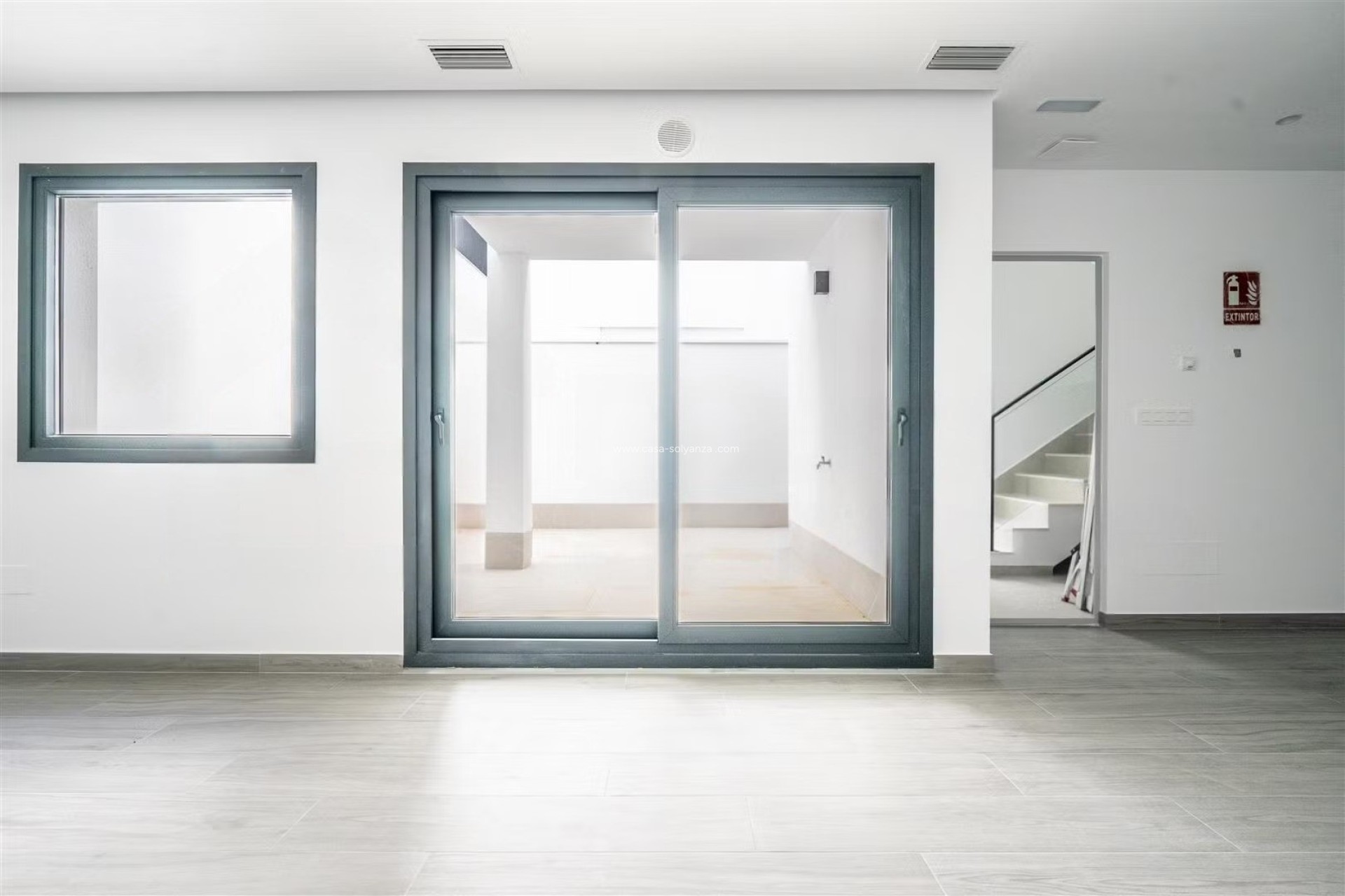 Reventa - Villa - Santa Rosalia Resort - Inland